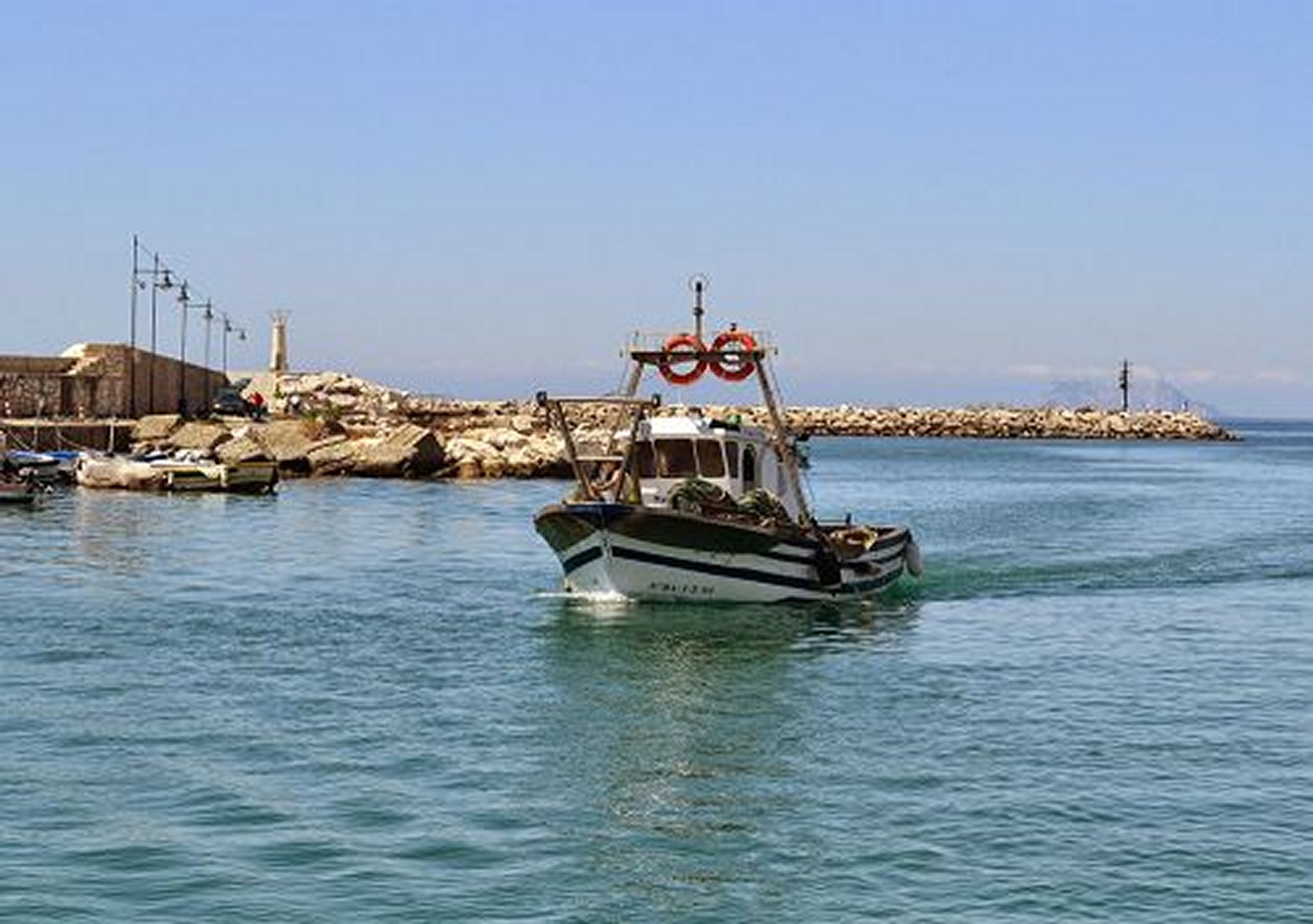 reservar online visitas guiadas de los Pescadores en Estepona